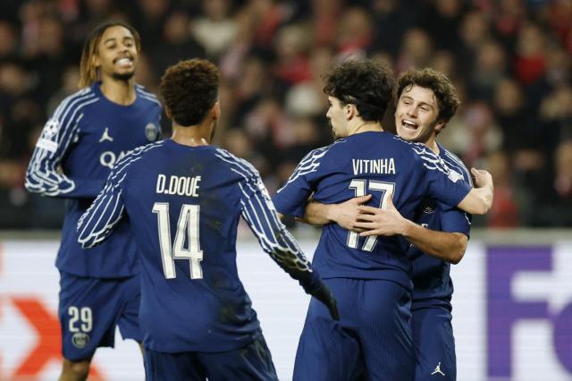 开云移动端-【观察】伪9号？登贝莱现在是恐怖的真9号