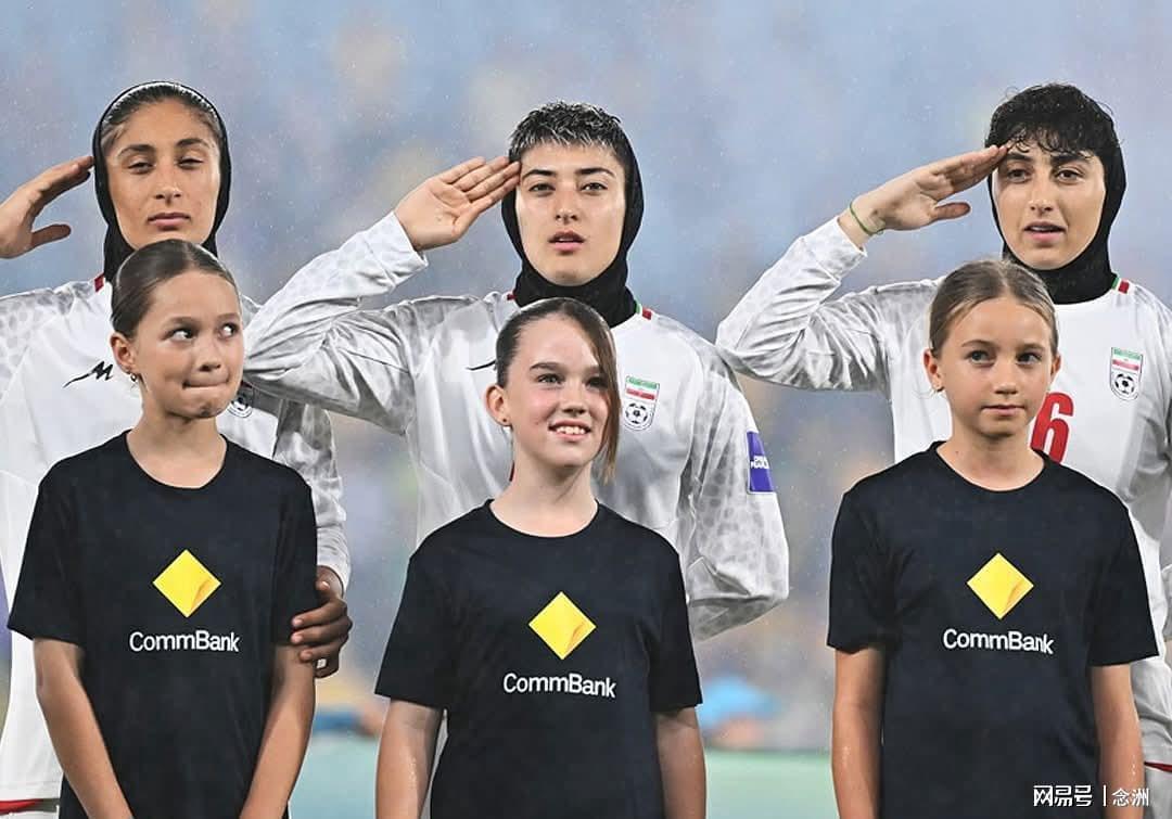 kaiyun应用-伊朗女足前国脚:球员回国后或被监禁处决 我没戴头巾被夺走一切